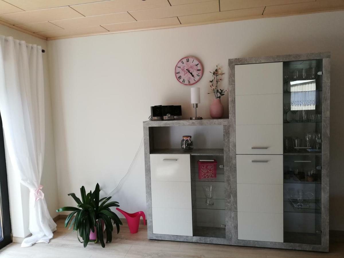 Ferienwohnung An Der Lay Wohnung 2 Bach  外观 照片